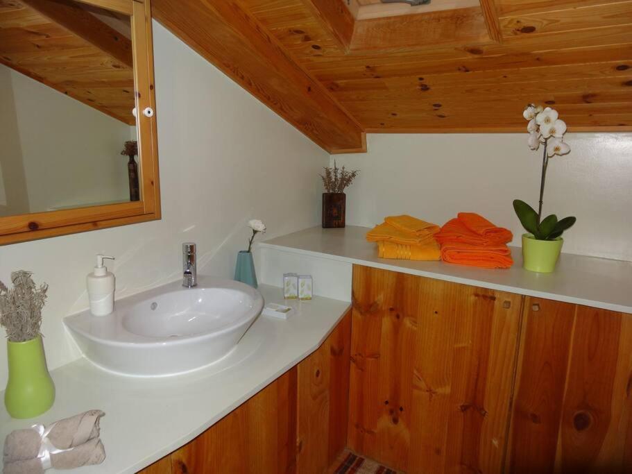 Charm And Fantastic View In A Fully Equipped Home In Center 리스본 외부 사진