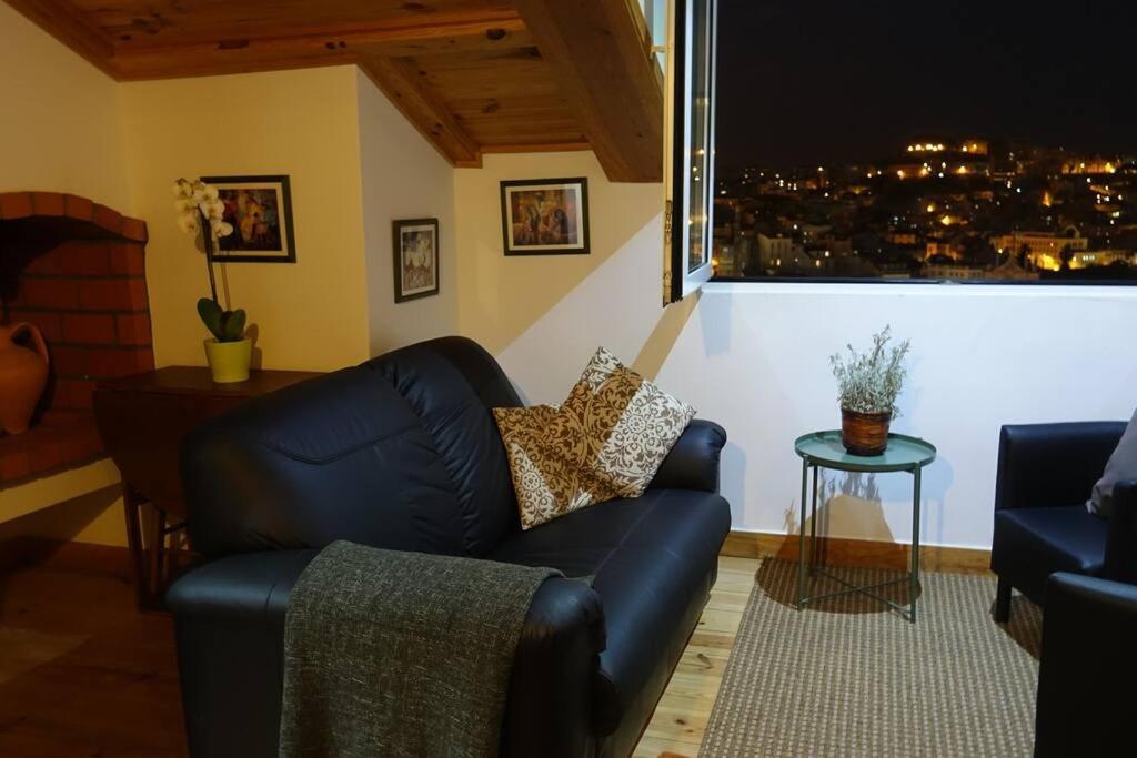 Charm And Fantastic View In A Fully Equipped Home In Center 리스본 외부 사진